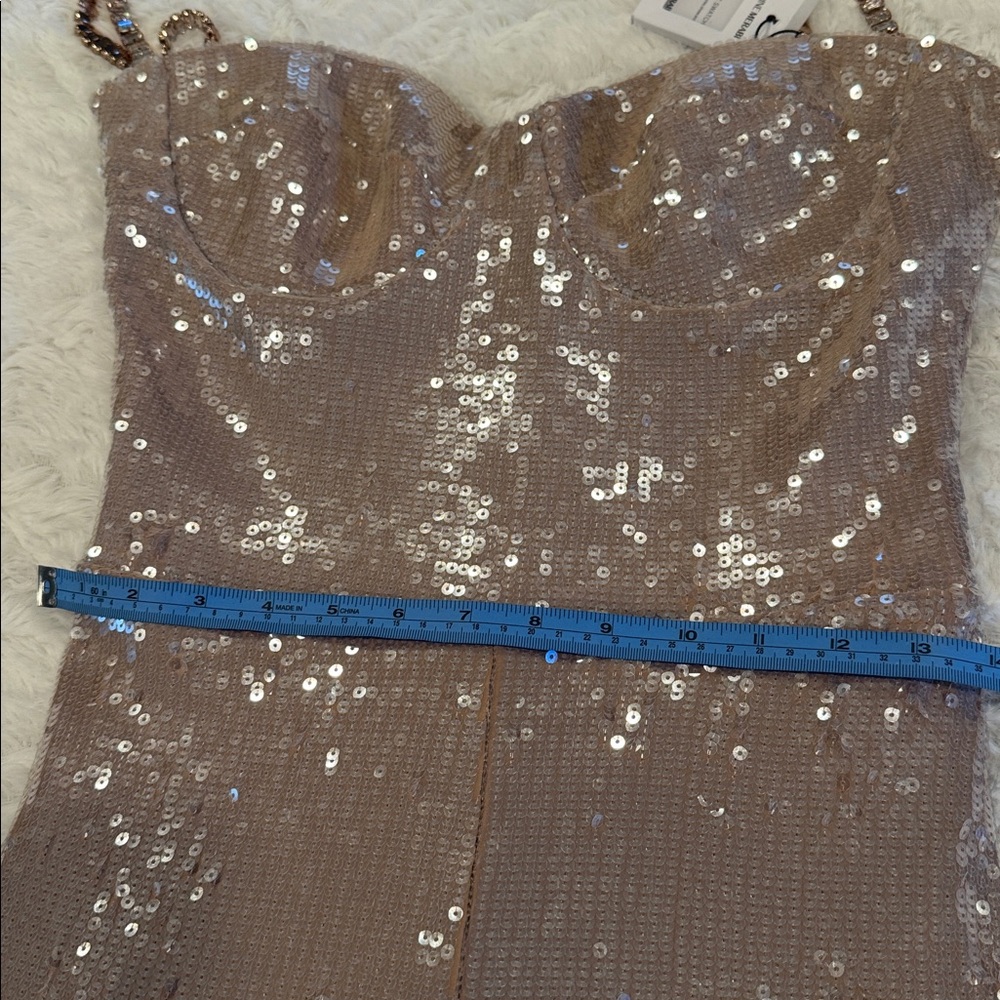 Nadine Merabi Lucinda Champaign Sequin Jumpsuit size 6 cocktail Party Prom - Picture 12 of 12